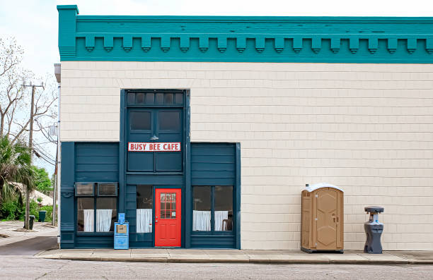 Best Porta potty rental near me  in Cottonwood, AL